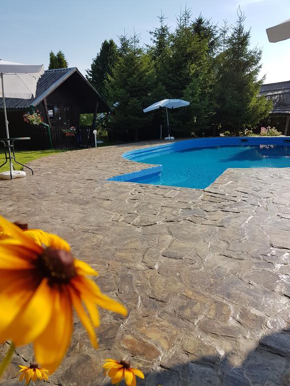 Camping Robinson Country Club Oradea Exterior photo